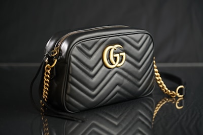 Luxe Leather & Travel Bags logo