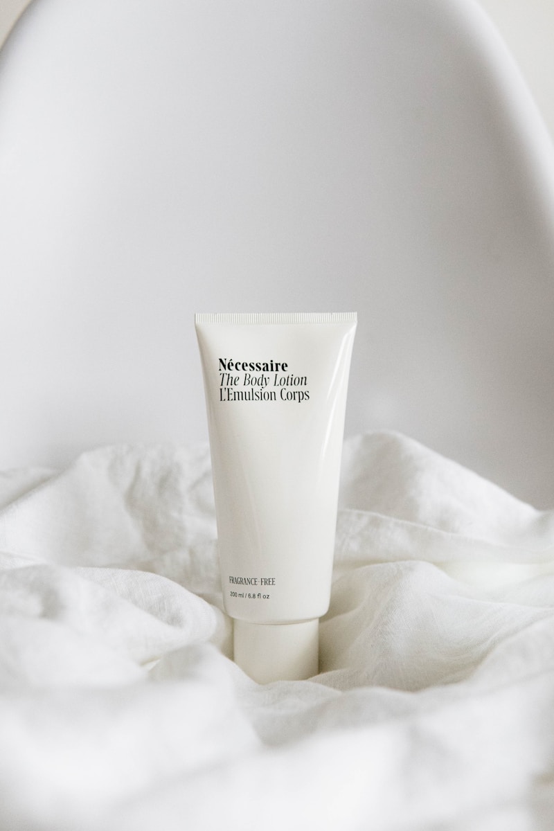 Pure Cold-Pressed Kumkumadi Tailam Miraculous Beauty Fluid